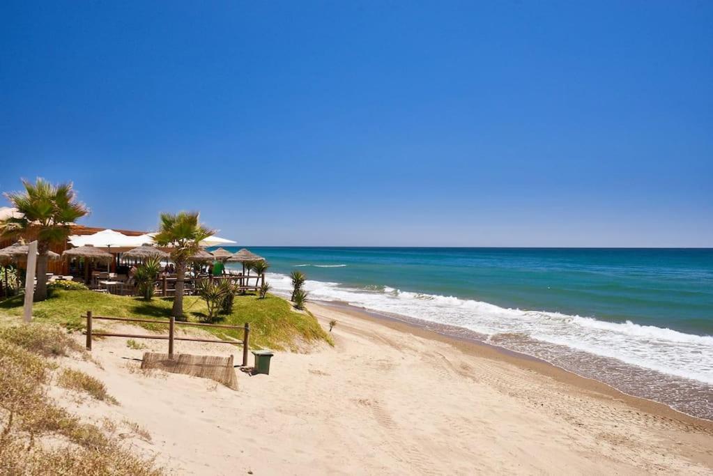 Oleholidays 304 Romana Playa Junto Al Mar Apartment *